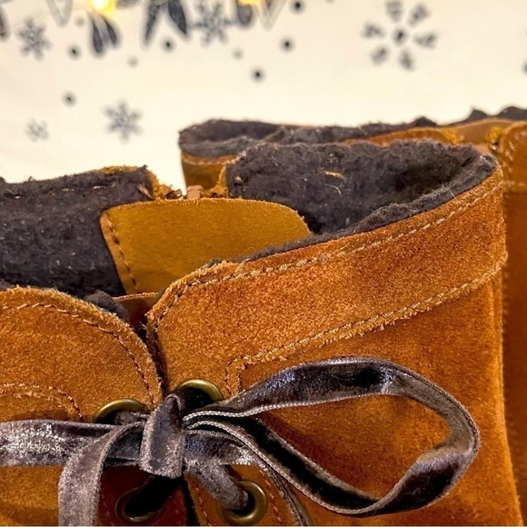 Keds leather suede lace up booties - Picture 11 of 14